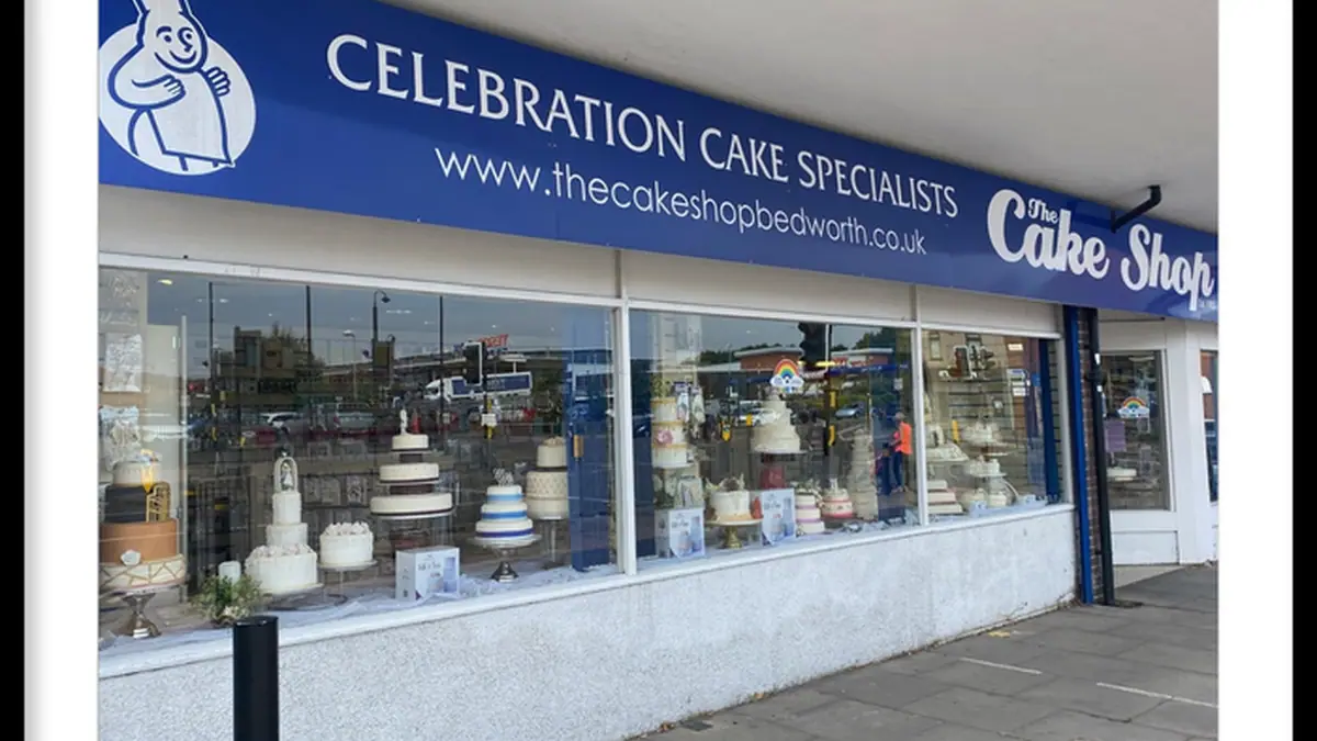 The Cake Shop – patisserie in Bedworth town centre
